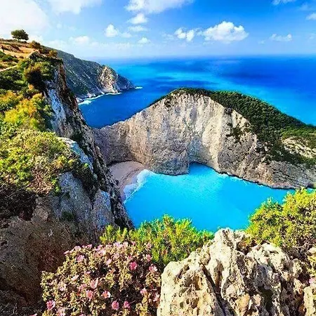 아파트호텔 Delfini 2 라가나스