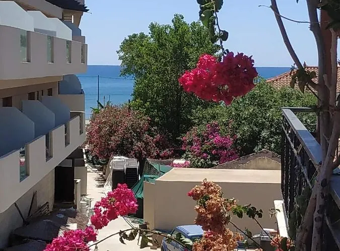 Lejlighedshotel Delfini 2