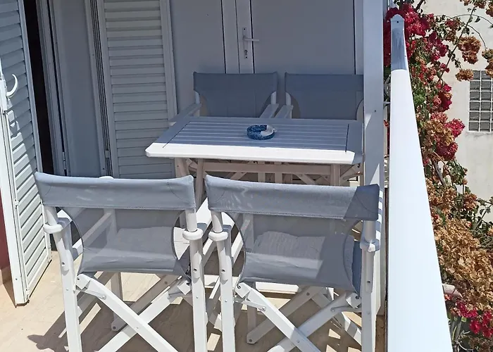 Delfini 2 Lejlighedshotel 3*