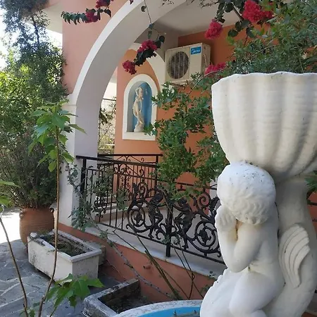 Delfini 2 Apartmanhotel