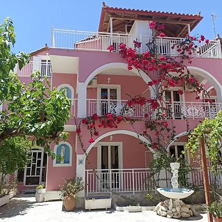 Delfini 2 Apartmanhotel